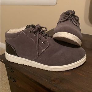 Sherpa lined shoes